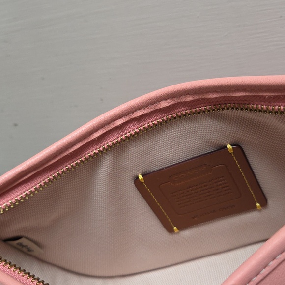 COACH Pink Swinger 20 Cross Leather Bag - Picture 11 of 13